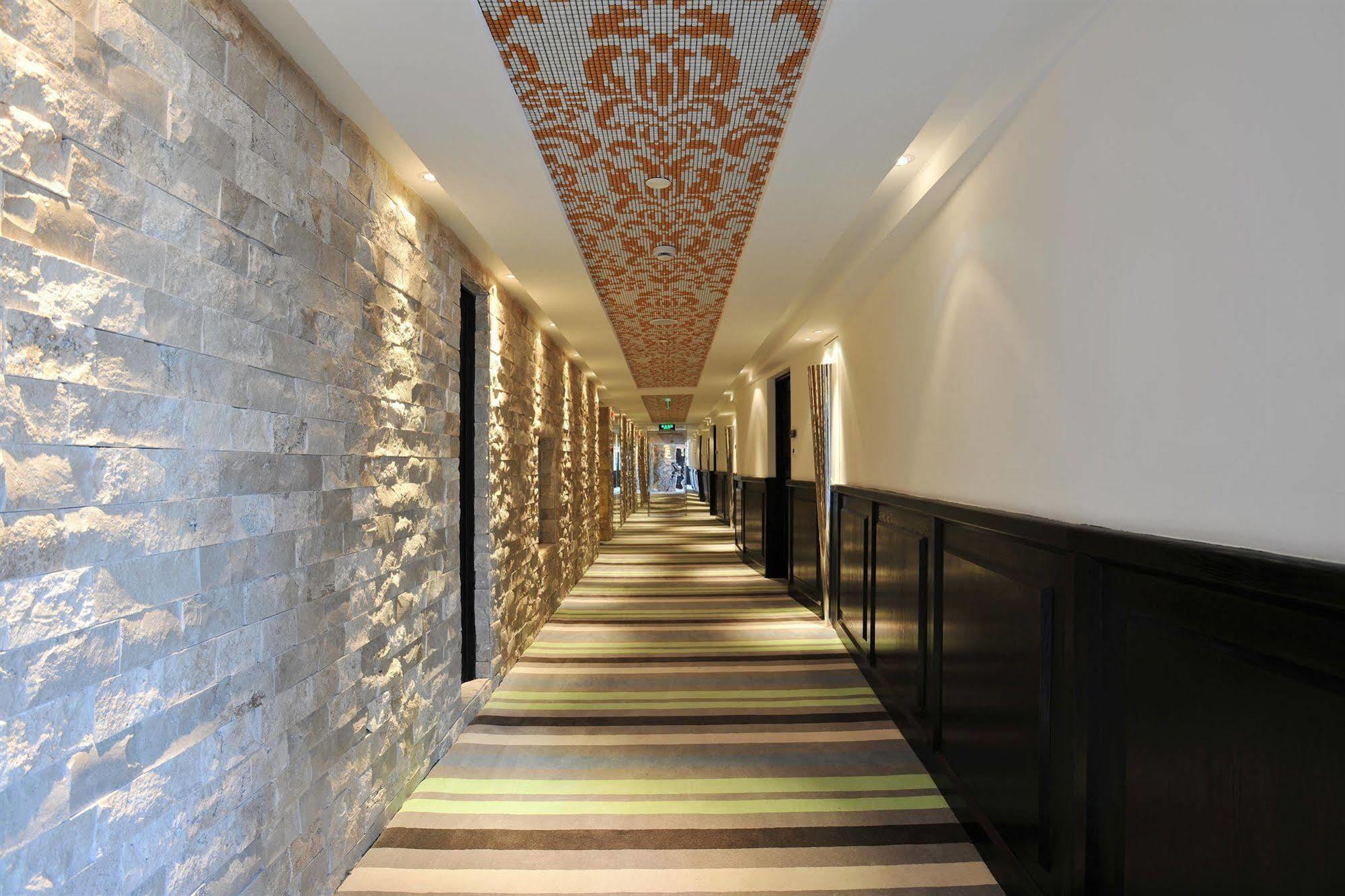 Tianping Hotel Shanghai Bagian luar foto