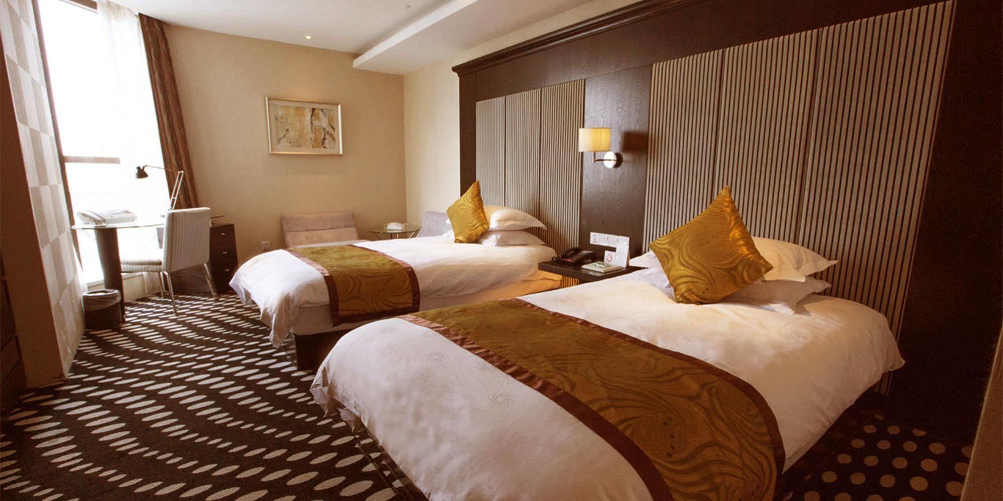Tianping Hotel Shanghai Bagian luar foto
